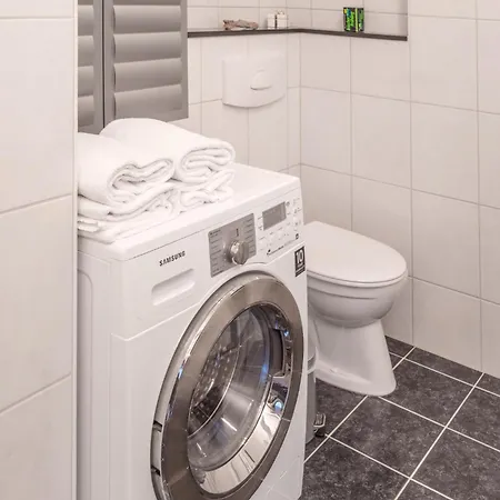 Alan In Close To Bus - Amazing View - Location 公寓 *